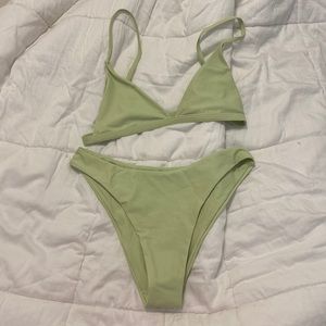 Aurelle swim size medium bikini. Never worn with tags . Green